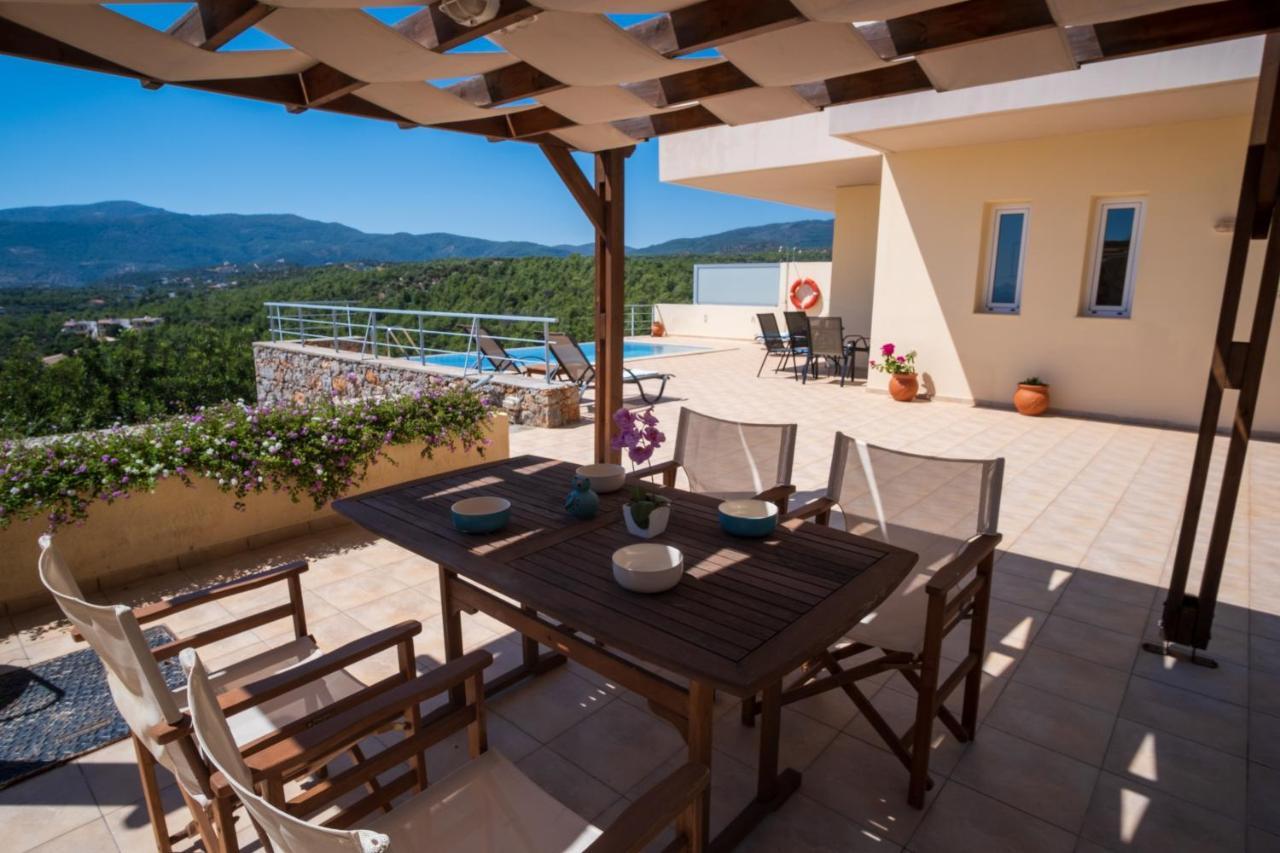 Villa Poppy Vathy  Exterior photo