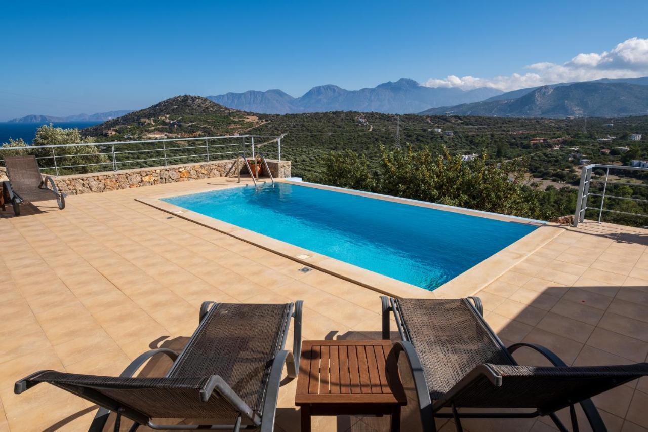 Villa Poppy Vathy  Exterior photo